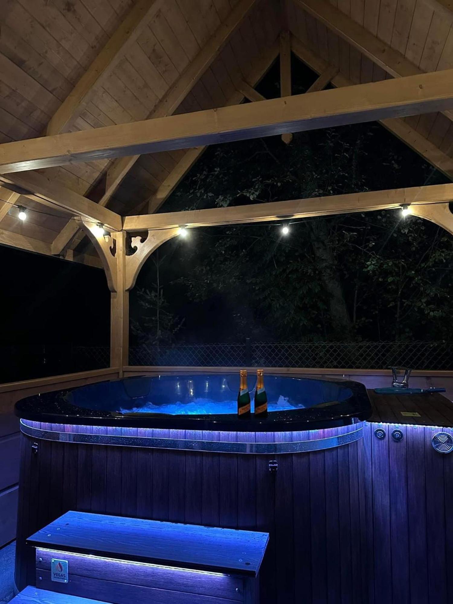 Domki Gawra Z Jacuzzi Zakopane Ngoại thất bức ảnh